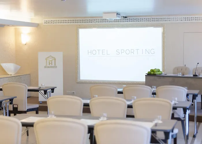 ホテル Sporting 4*